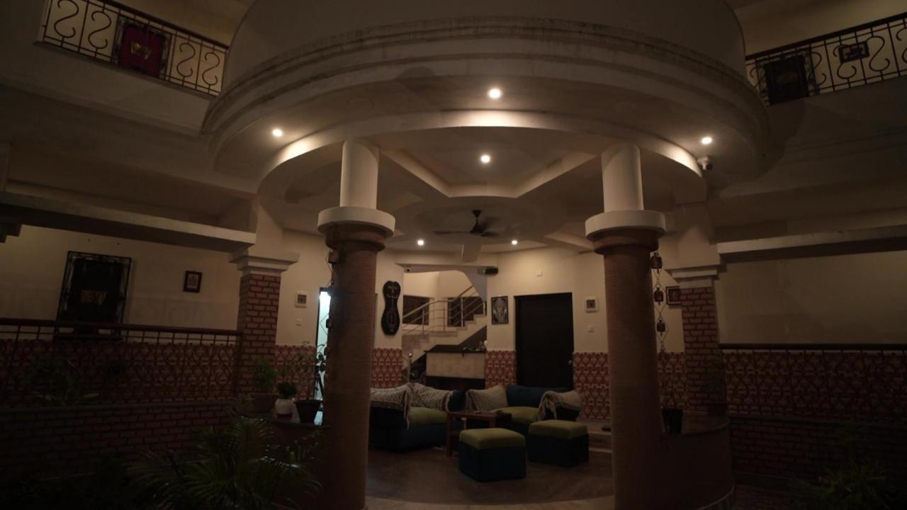 Hotel Kolam Shānti Niketan المظهر الخارجي الصورة