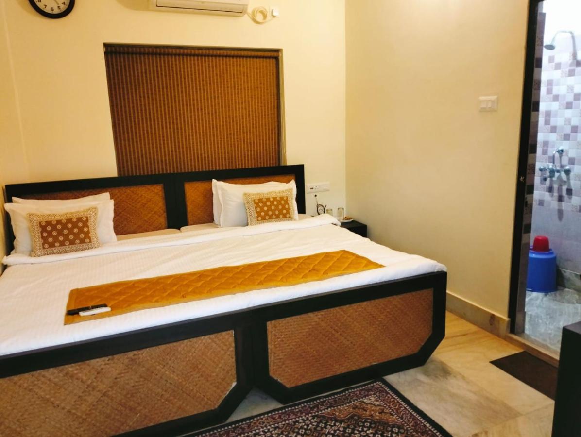 Hotel Kolam Shānti Niketan المظهر الخارجي الصورة